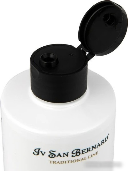 Шампунь Iv San Bernard Traditional Line Banana Shampoo (500 мл)