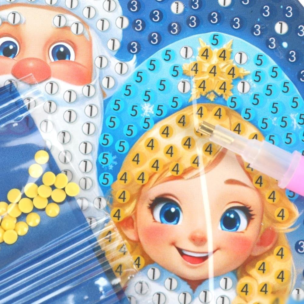 Алмазная мозаика MultiArt В форме круга Дед Мороз AMIGR-130407