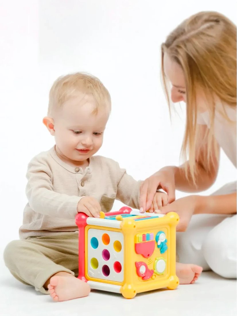 Бизиборд Om&Mom Бизикубик 58731