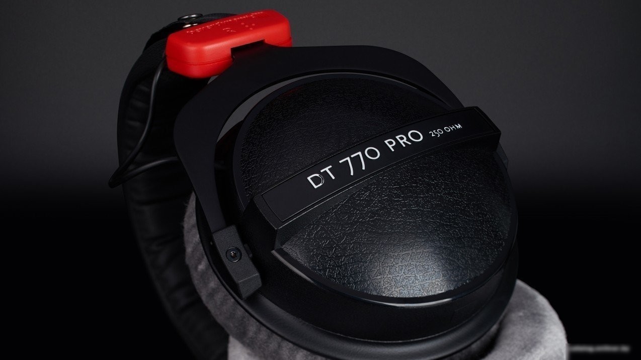 Наушники Beyerdynamic DT 770 PRO LTD 250 Ohm