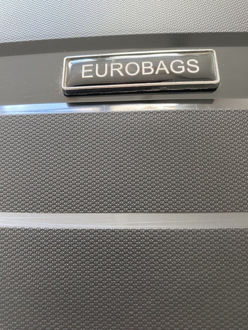 Чемодан-спиннер Eurobags PP-N99 (L, черный)