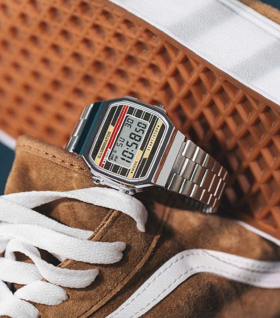 Наручные часы Casio A-168WEHA-9A