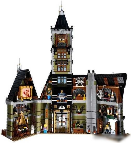 Конструктор LEGO Creator 10273 Дом с привидениями
