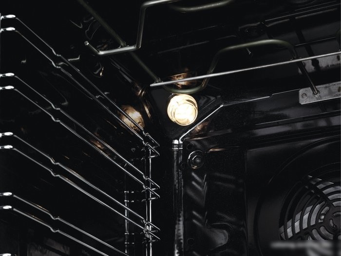 Электрический духовой шкаф Electrolux SurroundCook 600 EOF3H70X