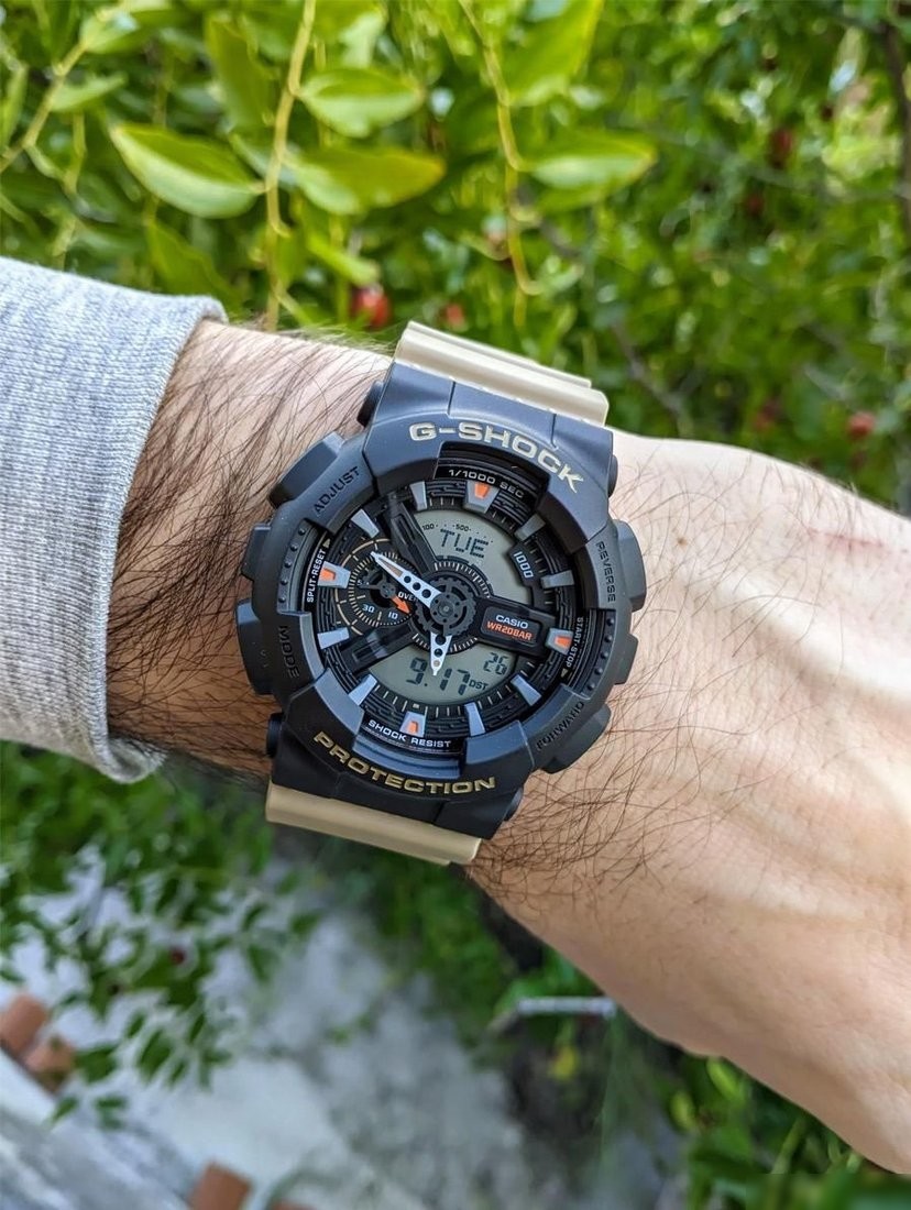 Наручные часы Casio GA-110TU-1A5