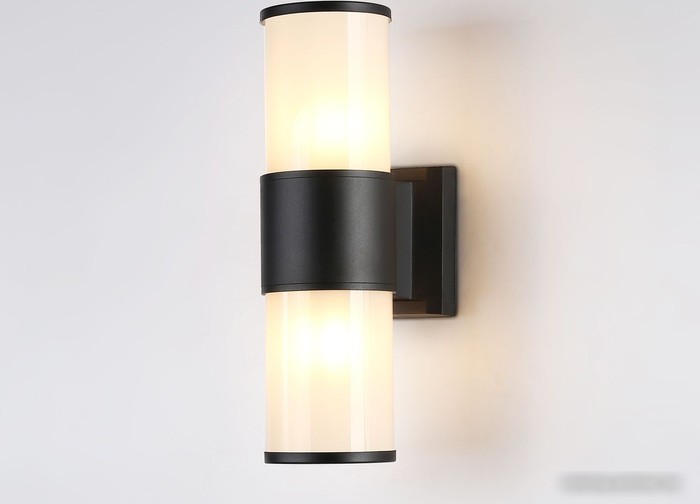 Уличный настенный светильник Ambrella light Garden ST2455
