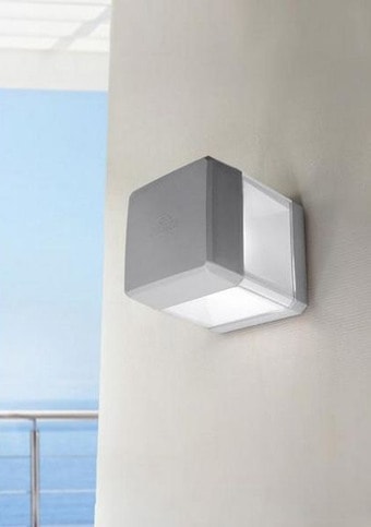 Уличный настенный светильник Fumagalli Ester DS1.560.000.LXD1L
