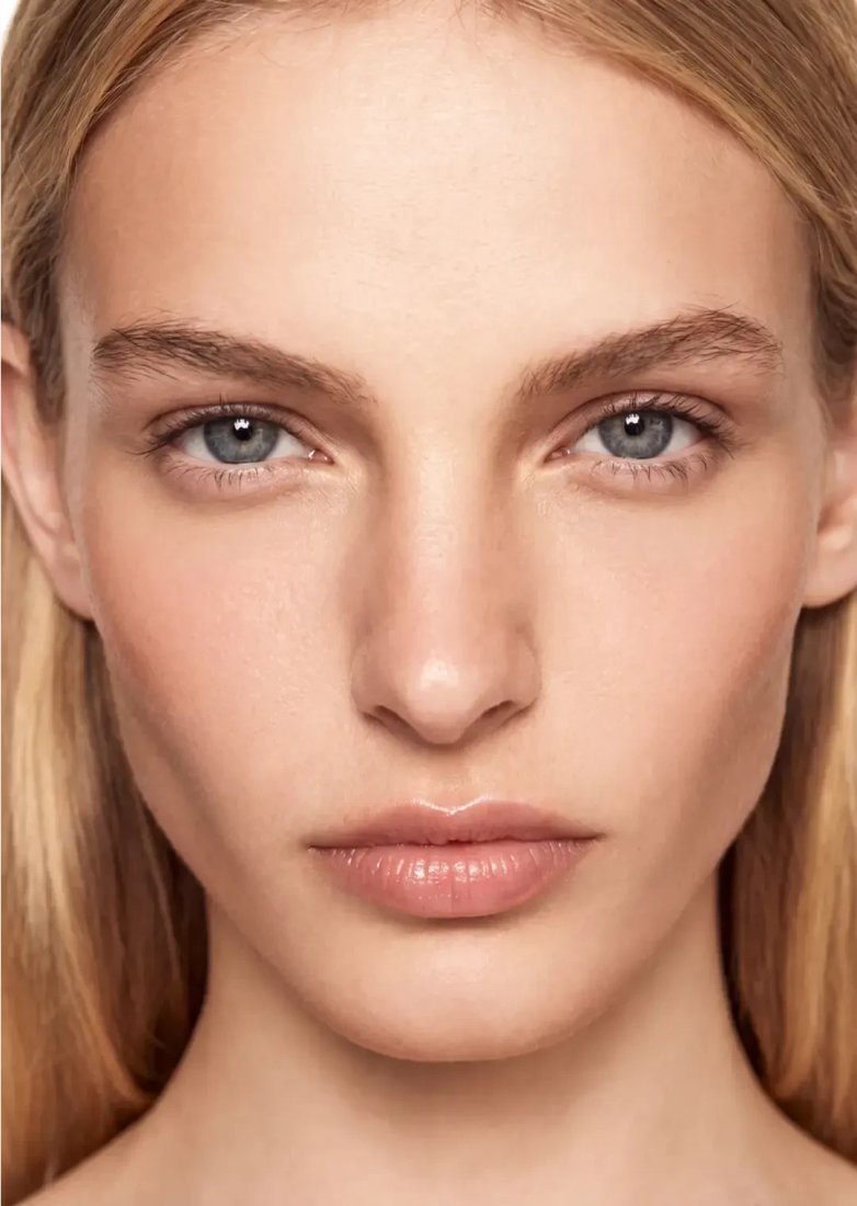 Скульптор в стике Shik Soft Sculpt Stick Mocha Mousse 8 г
