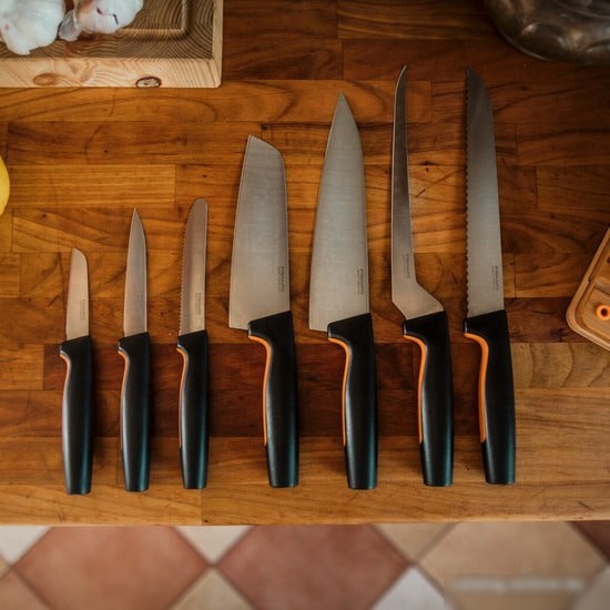 Кухонный нож Fiskars Functional Form 1057538