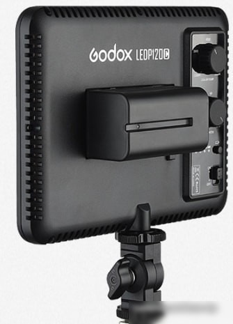 Лампа Godox LEDP260C накамерный