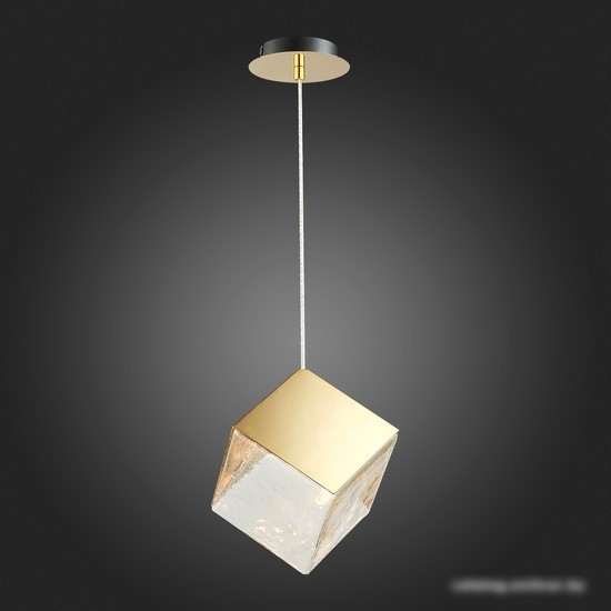 Припотолочная люстра ST Luce Riello SL1182.203.01
