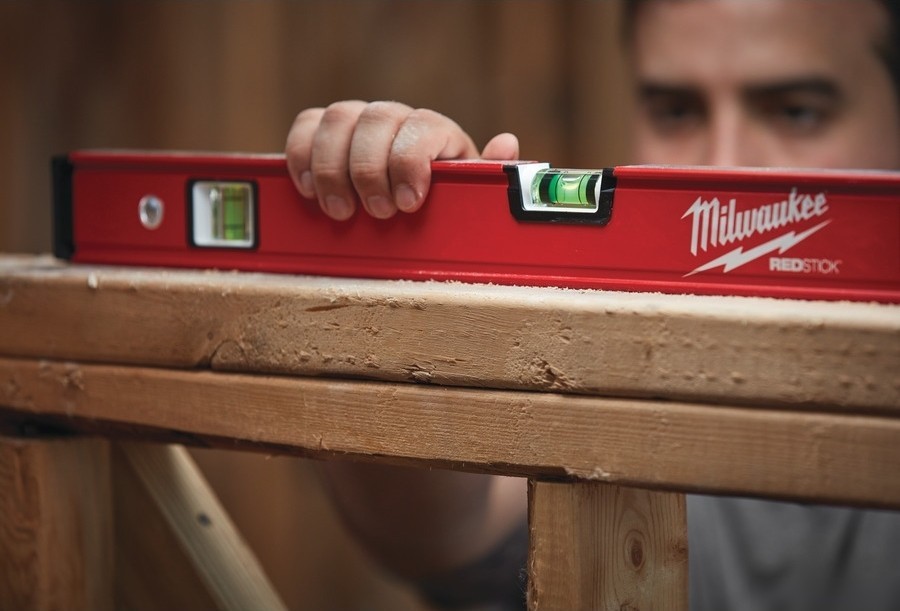 Уровень строительный Milwaukee Redstick Compact магнитный 4932459089