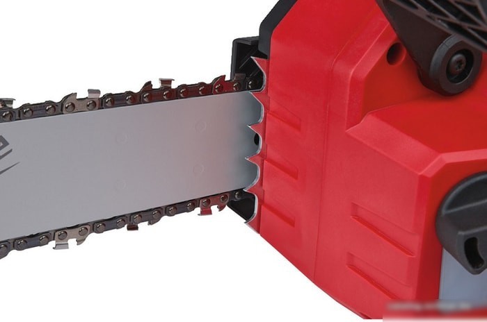 Аккумуляторная пила Milwaukee M18 FUEL (без АКБ)