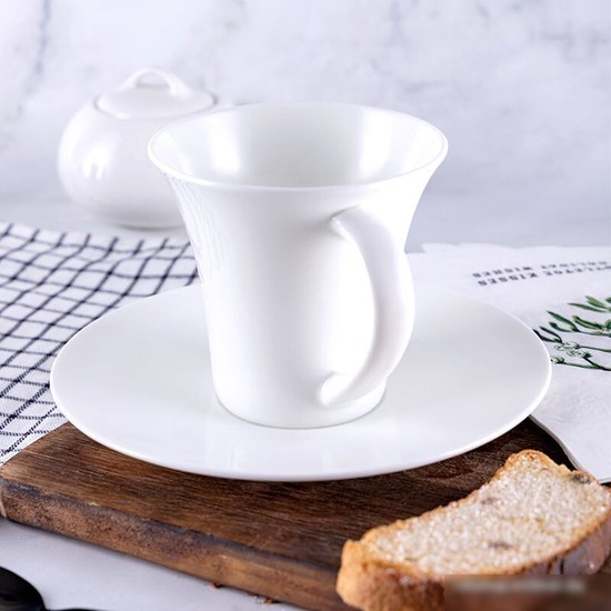 Чашка с блюдцем Tudor England TUB06008