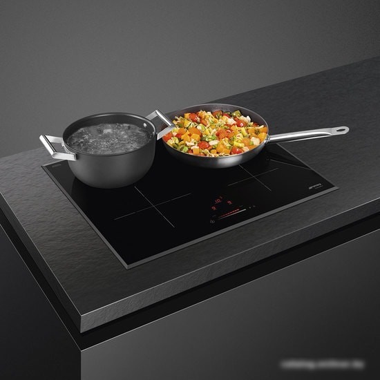 Варочная панель Smeg SI4642B