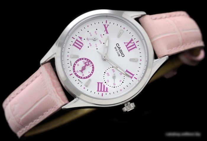Наручные часы Casio LTP-E301L-4A