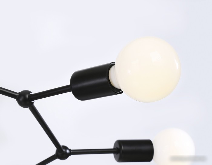 Подвесная люстра Ambrella Traditional TR8036
