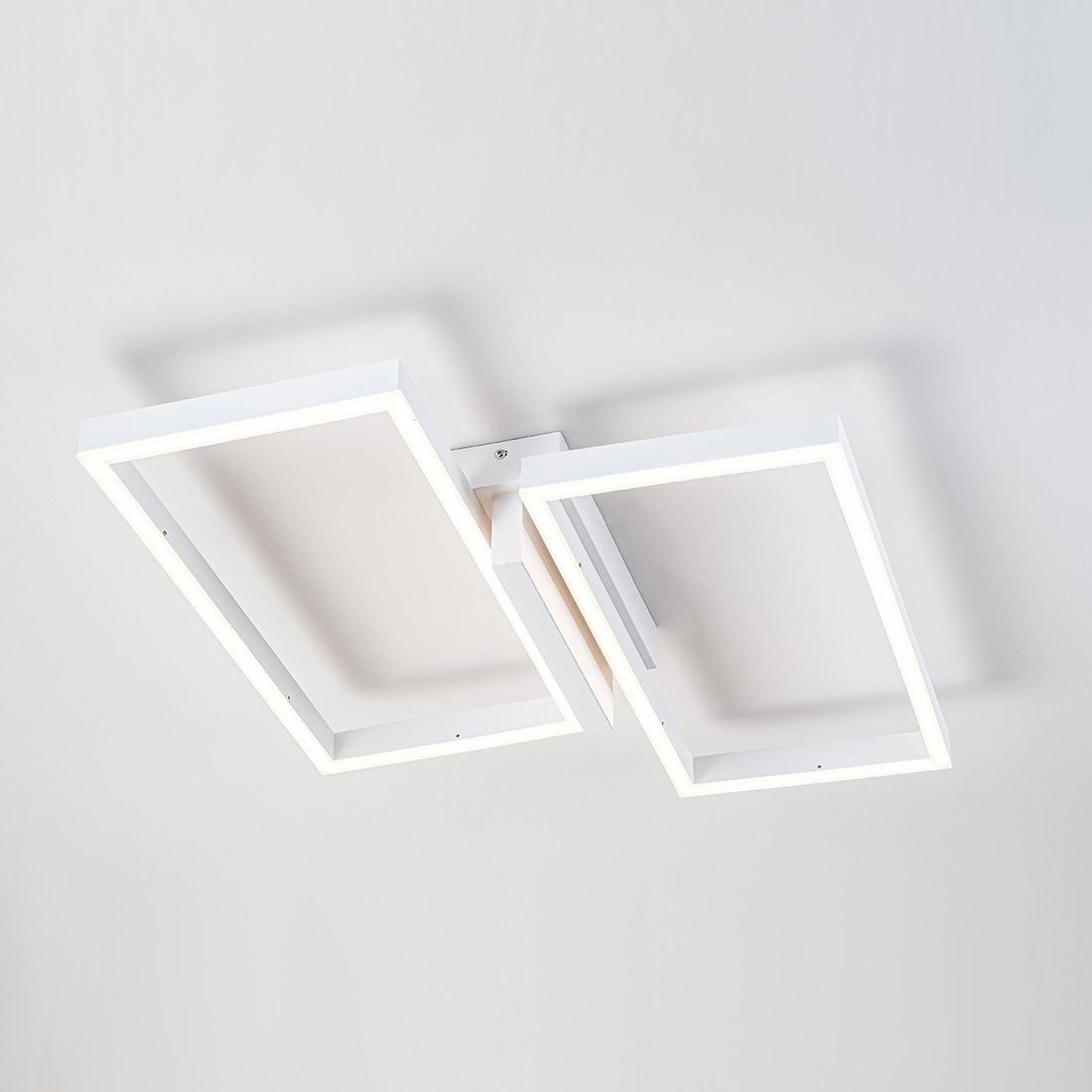 Припотолочная люстра Escada Scales 10209/2LED (White)