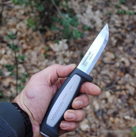 Туристический нож Morakniv Robust [12249]