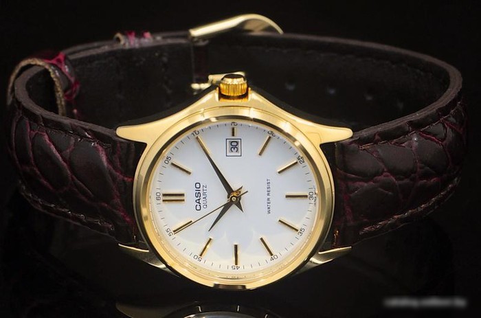 Наручные часы Casio LTP-1183Q-7A