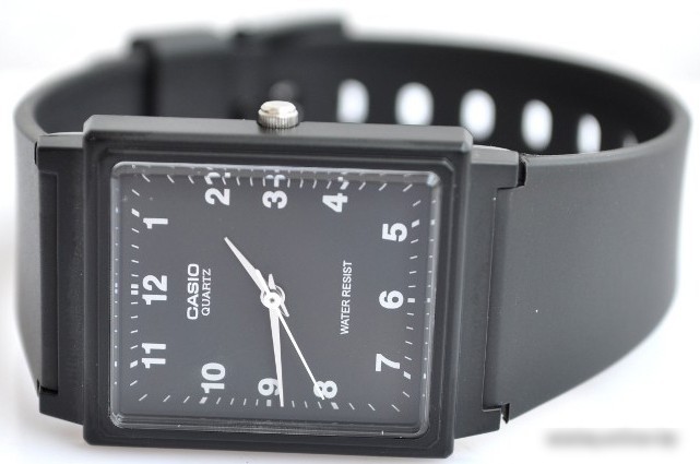 Наручные часы Casio MQ-27-1B