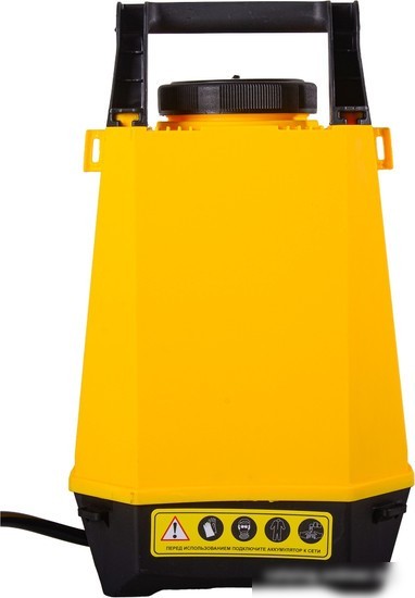 Аккумуляторный опрыскиватель Huter SP-8AC 70/13/53