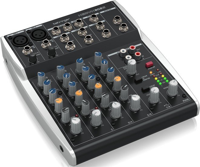 Микшерный пульт Behringer Xenyx 802S