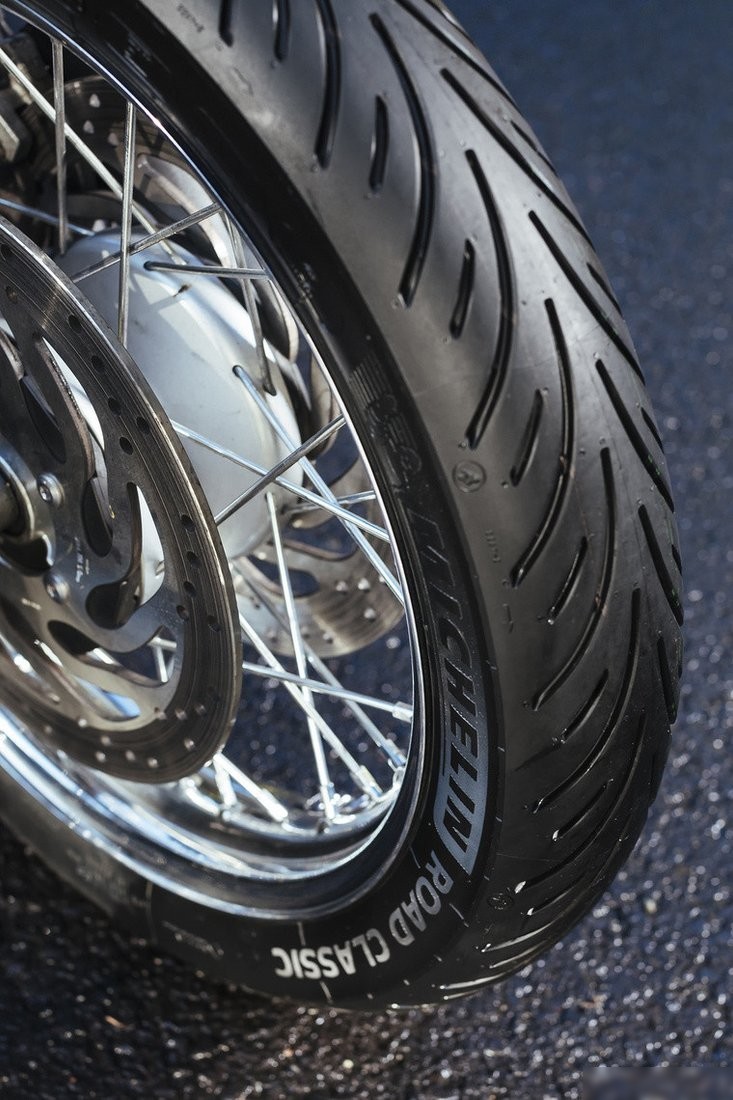 Дорожные мотошины Michelin Road Classic 100/80B17 52H TL