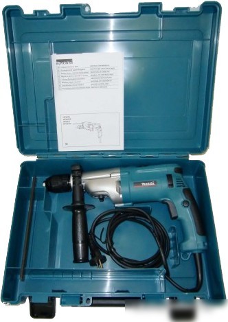 Ударная дрель Makita HP2071