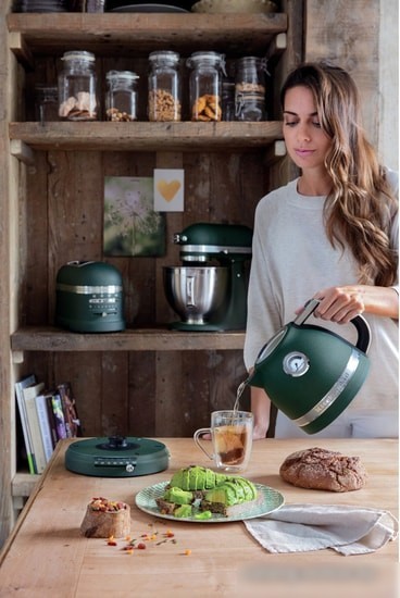 Электрочайник KitchenAid Artisan 5KEK1522EPP