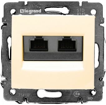 Розетка Legrand Valena 695626 (слоновая кость)