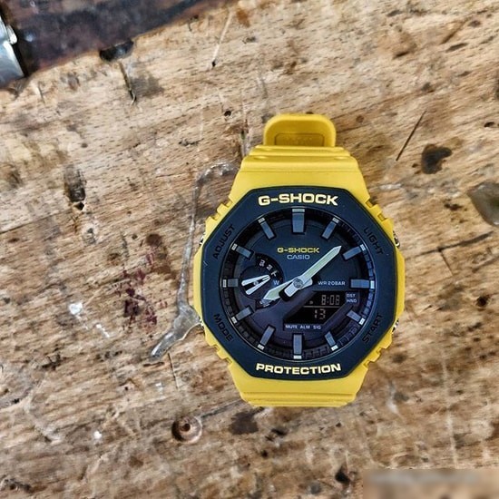 Наручные часы Casio G-Shock GA-2110SU-9A
