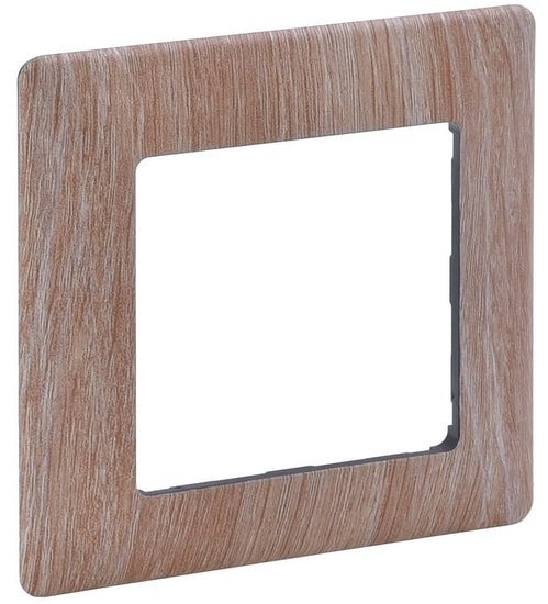 Рамка Legrand Valena Life 754181 (светлое дерево)