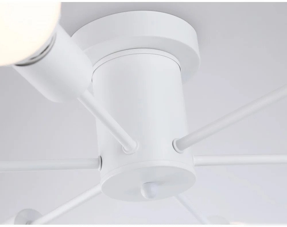 Припотолочная люстра Ambrella light Traditional TR80401/6 WH (белый)