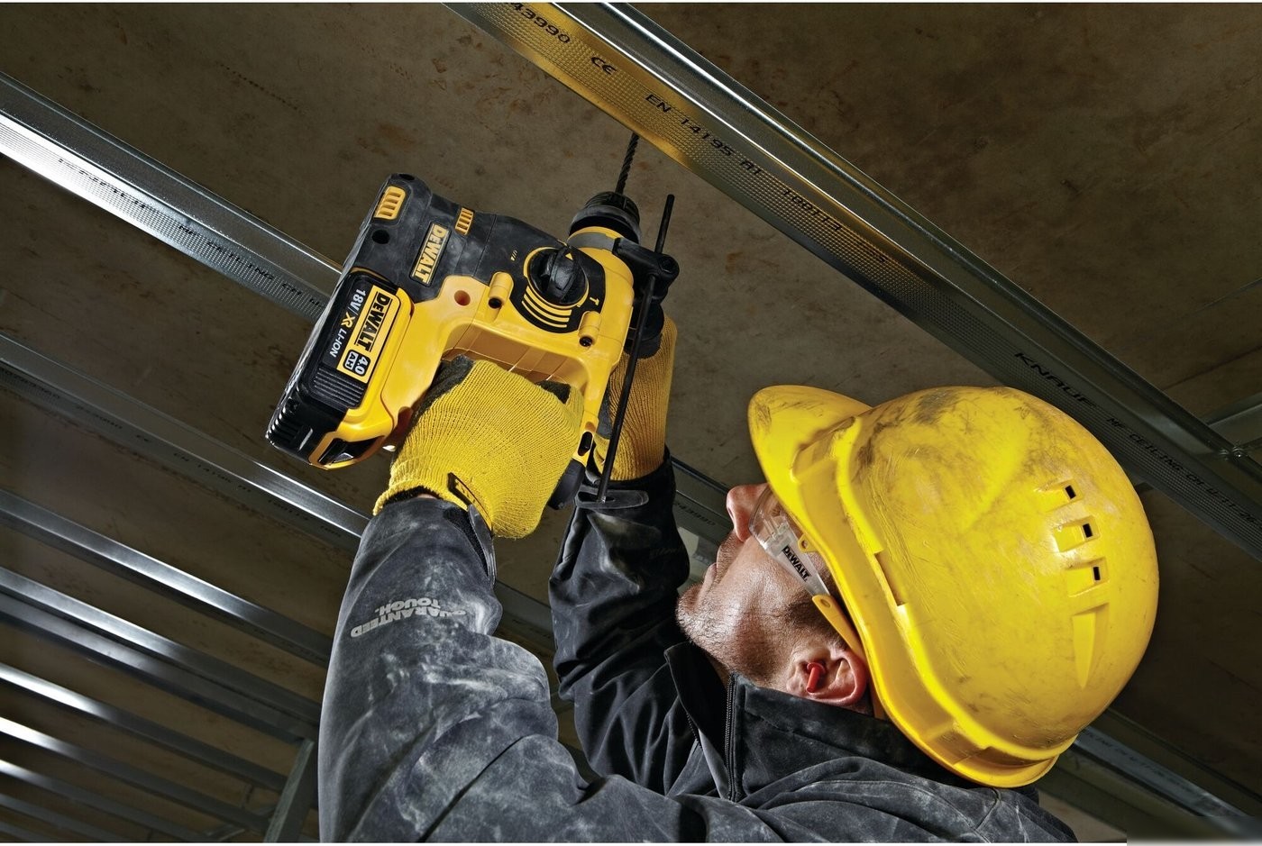 Перфоратор DeWalt DCH253N (без АКБ)
