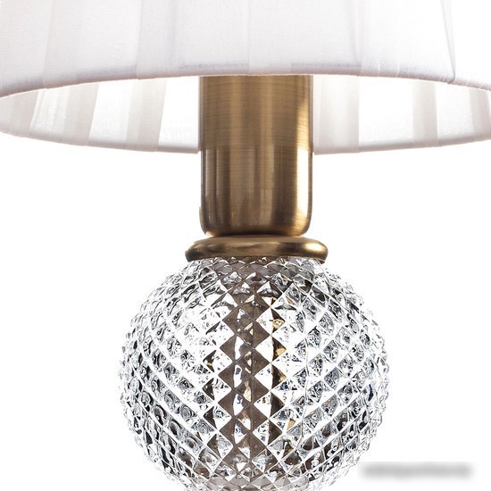 Люстра средней высоты Arte Lamp Gracie A7301LM-6PB