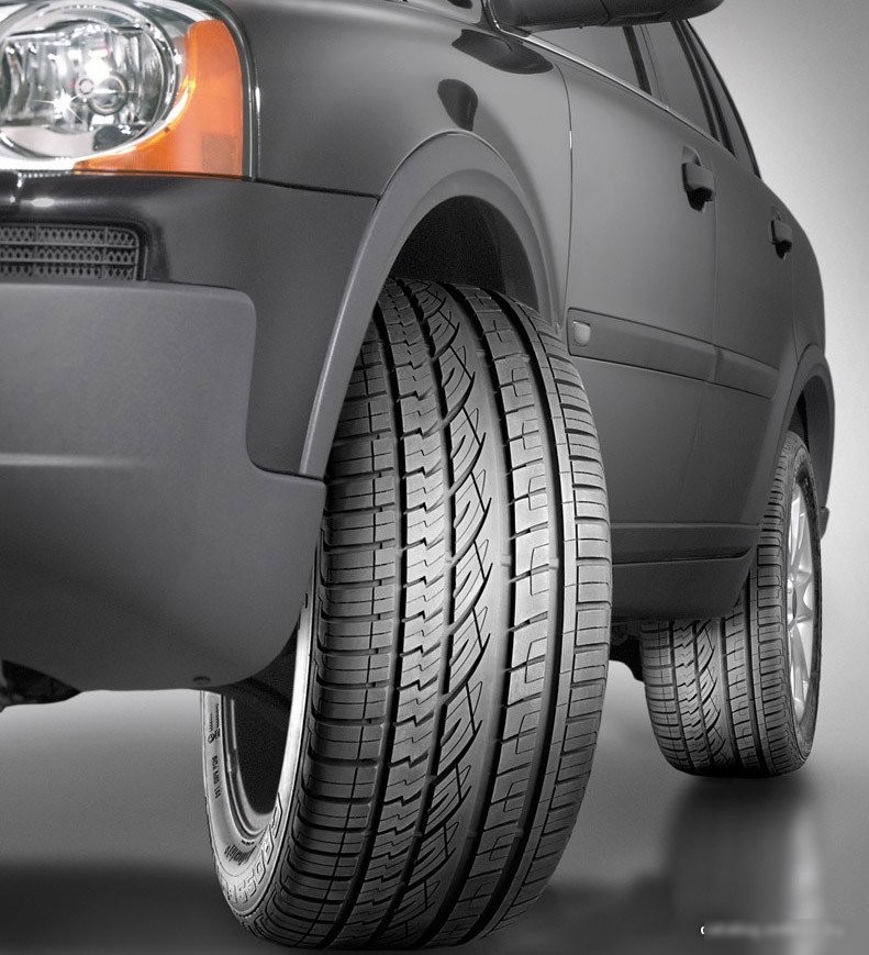 Летние шины Continental ContiCrossContact UHP 235/55R19 105W