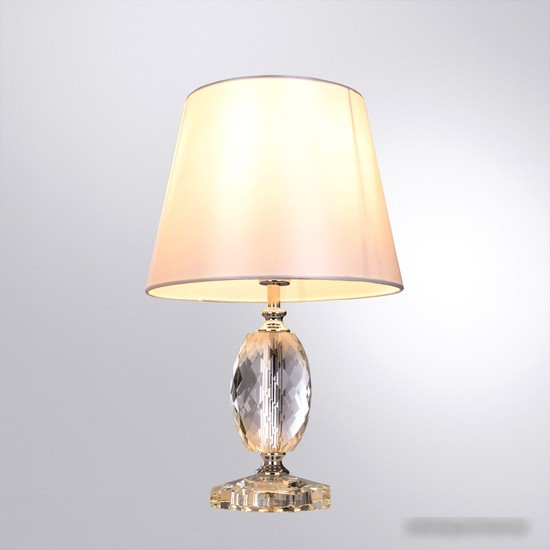 Настольная лампа Arte Lamp Azalia A4019LT-1CC