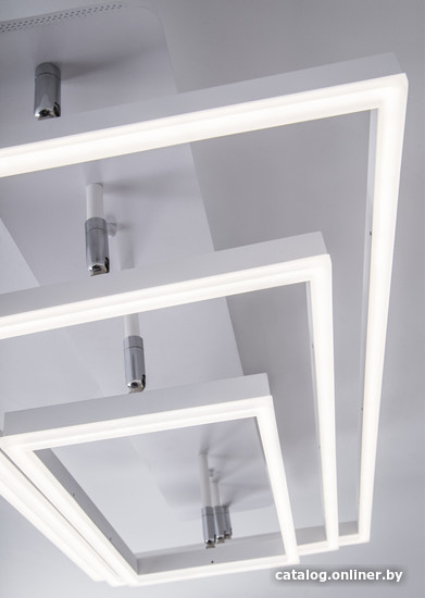 Припотолочная люстра LED4U L11001-3CL WH