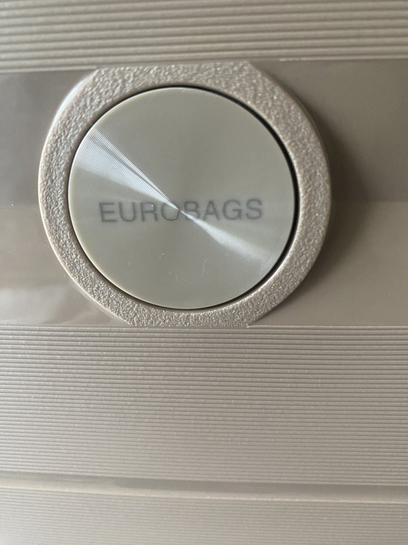 Чемодан-спиннер Eurobags PP-N95 (L, бежевый)