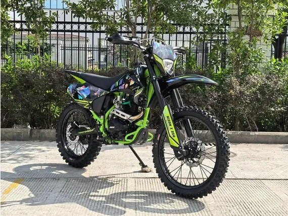Мотоцикл AVM BisonX 250 (зеленый)