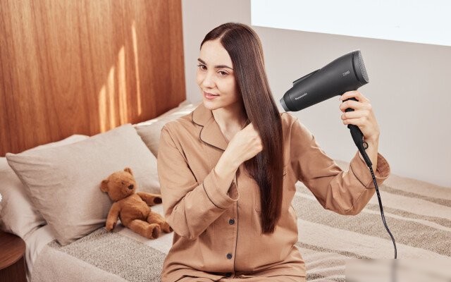 Фен Panasonic EH-NE85-K865