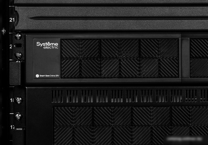 Источник бесперебойного питания Systeme Electric SRVSE6KRTXLI5U