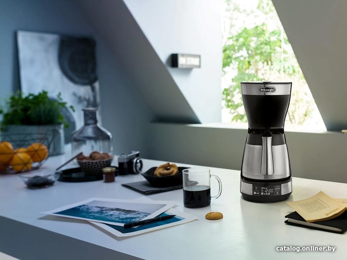 Капельная кофеварка DeLonghi ICM16731