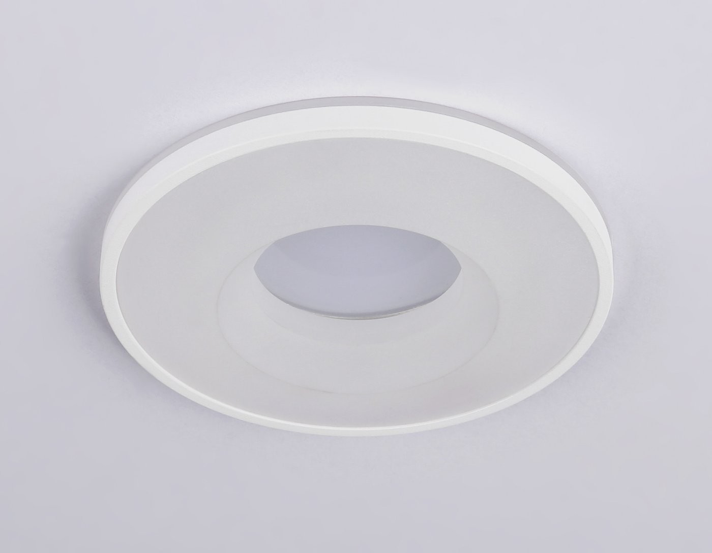 Точечный светильник Ambrella light TN3200 WH (белый)