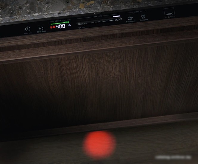 Встраиваемая посудомоечная машина Electrolux EEG48300L