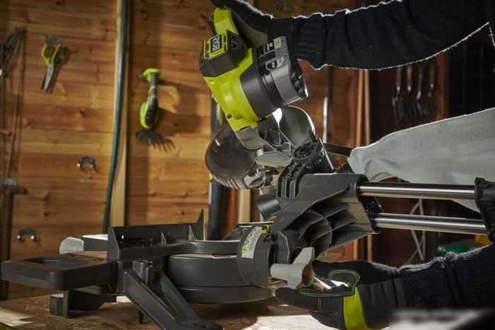 Торцовочная пила Ryobi RMS18190-0 5133005502 (без АКБ)