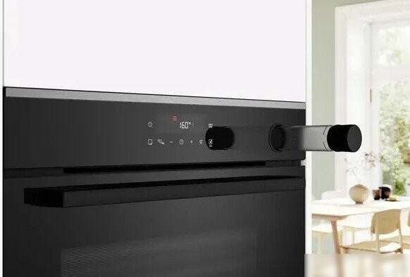 Электрический духовой шкаф Bosch Serie 4 HRG232EB3