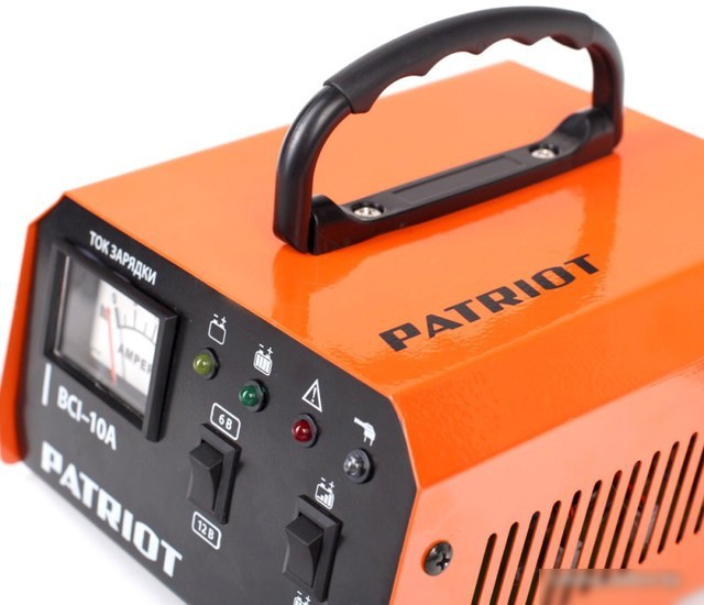 Зарядное устройство Patriot BCI-10A
