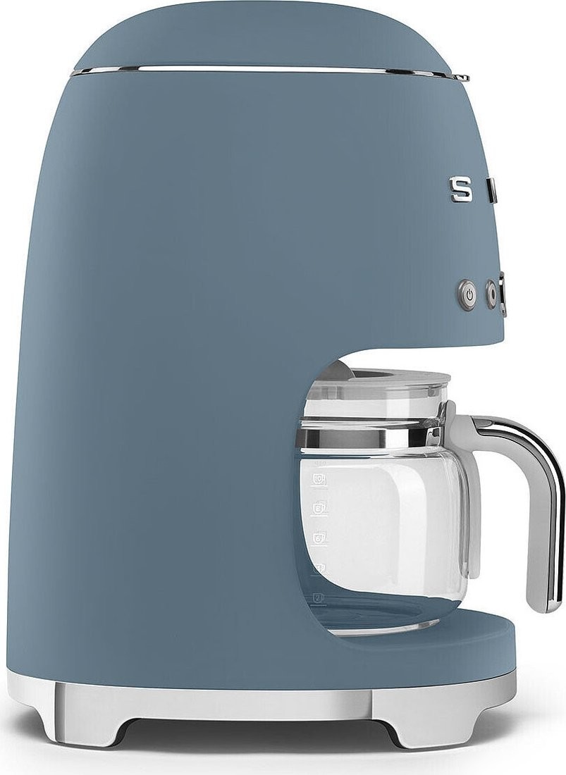 Капельная кофеварка Smeg DCF02SBMEU